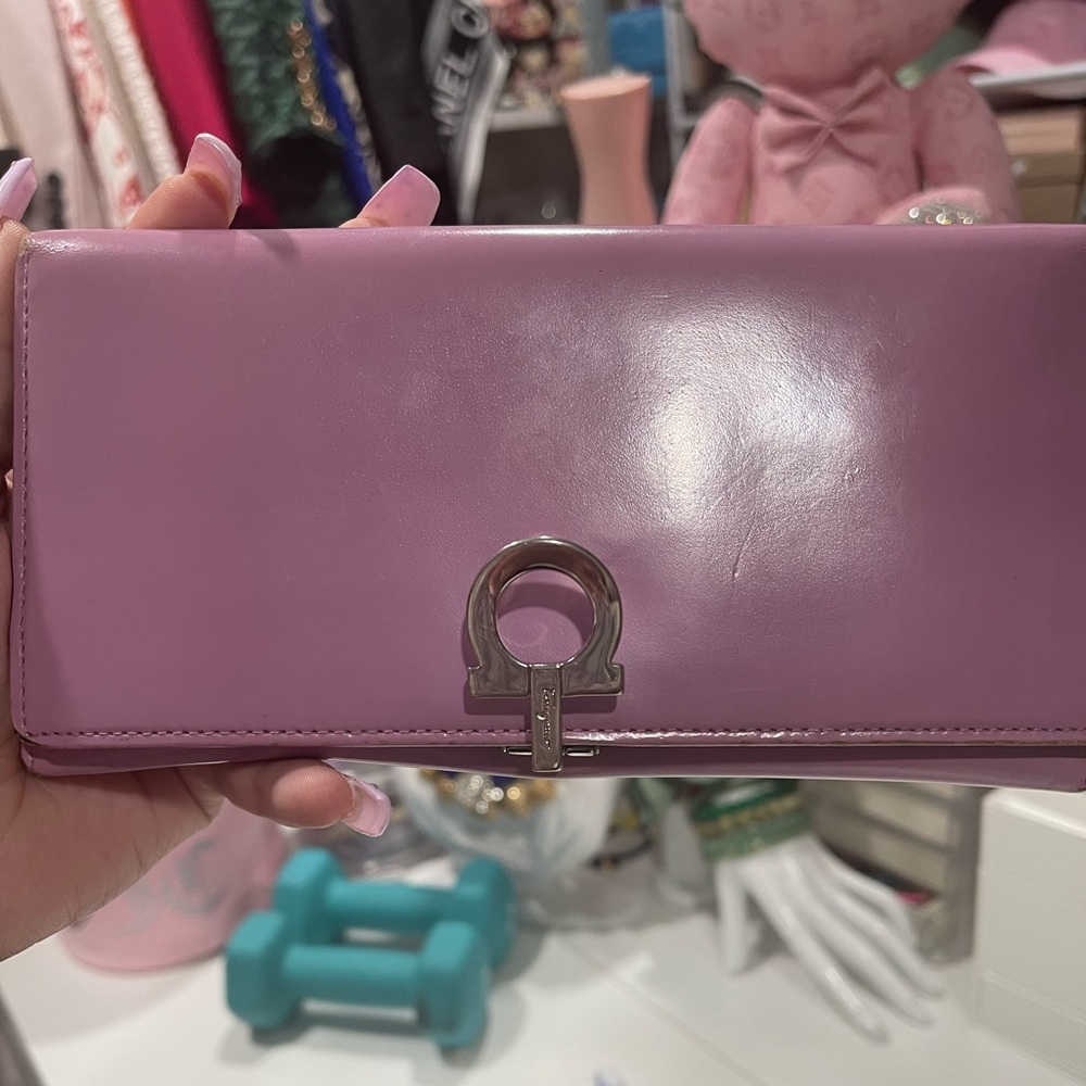 Salvatore Ferragamo Lilac Leather Wallet with Silver-Tone Gancini